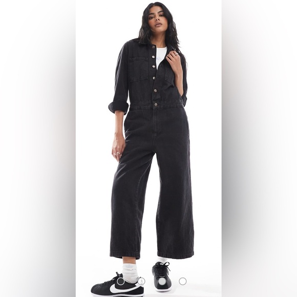 LEVI’S WESTERN JUMPSUIT REVOLVE NWT MED COVERALL ROMPER NWT BLACK FESTIVAL BOHO - Picture 1 of 12